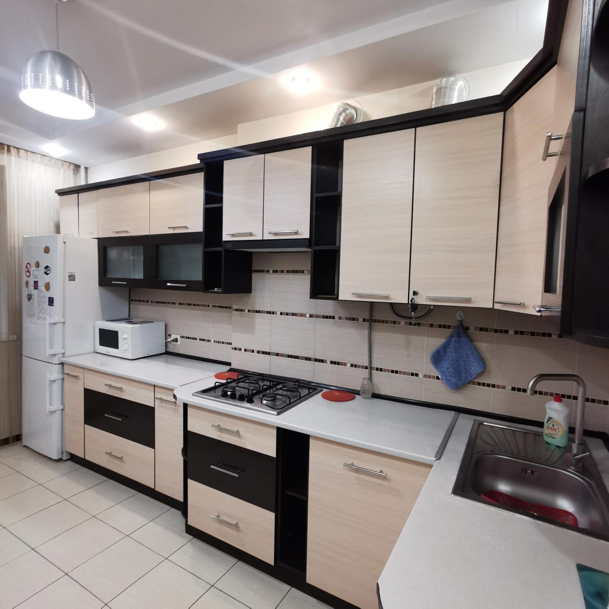 Big Apartment In Rivne Center Exterior foto